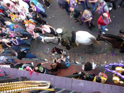 Crowd Control on Bourbon St.