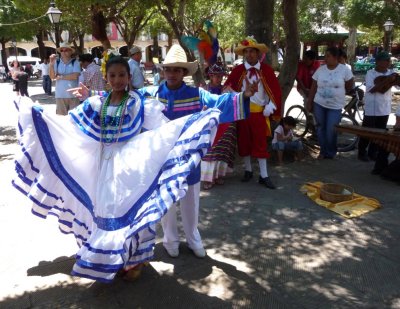 Nicaraguan Folk Dancers