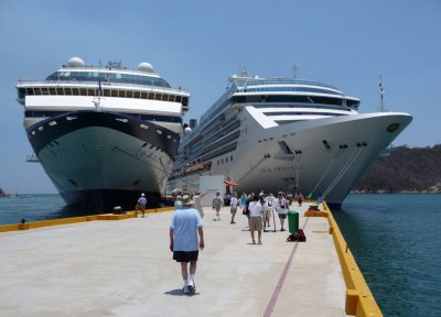 Ships Docked at Huatulco