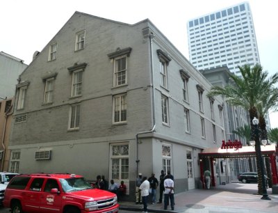 Our Timeshare in the Oldest Building on Canal St.