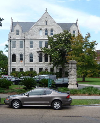 Tilton Hall (1902) - Tulane University