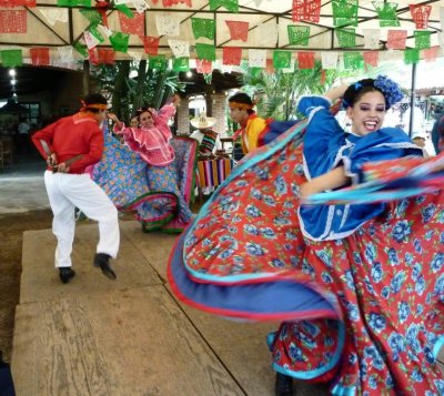 Machete Dance at Hacienda Don Engracia
