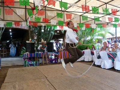 Rope Tricks at Hacienda Don Engracia