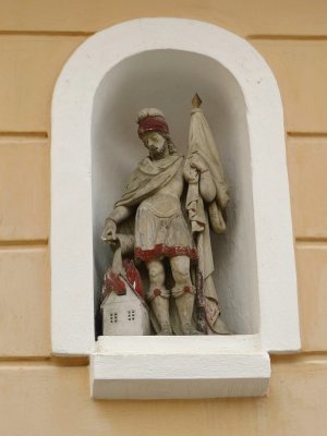 Statue at Castle Melnik