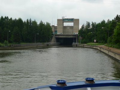 First (of 25) Lock on the Main-Danube Canal