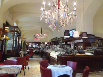 Cafe Diglas (1923) in Vienna