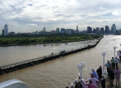 Leaving Buenos Aires on the Rio de la Plata (180 mi to Atlantic Ocean)