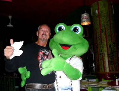 Bill and Senor Frog
