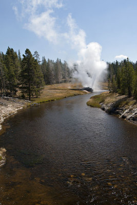 Riverside Geyser