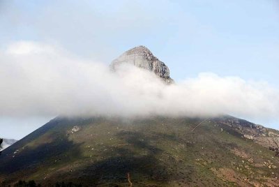VIEW TO THE LIONS HEAD