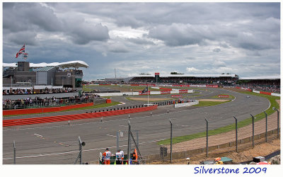 Coming into Pit Straight