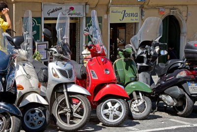 Vespa Frenzy