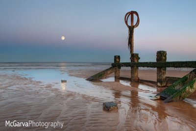 Sunsetting Moonrise