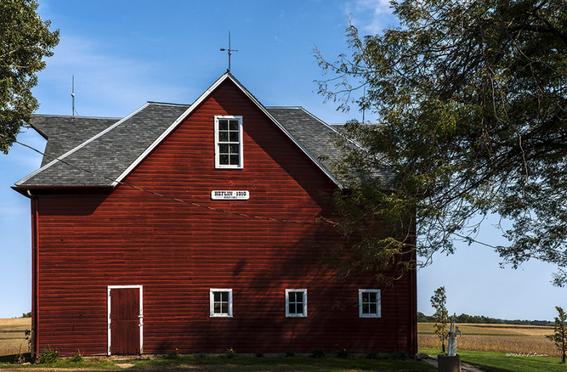 The Heflin barn was built in 1901 and is one of the many barns restored with the help of the Iowa Barn Association.
An image may be purchased at http://fineartamerica.com/featured/heflin-barn-headon-edward-peterson.html