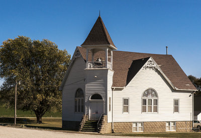 Just one of the many country churches still in use today as you drive the country highways.
An image may be purchased at http://edward-peterson.artistwebsites.com/featured/morton-mills-church-edward-peterson.html