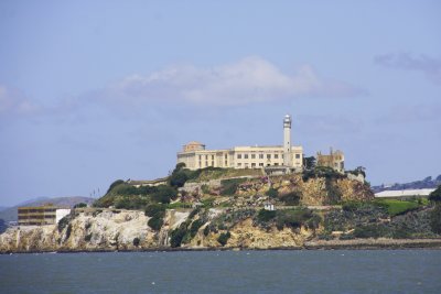 Alcatraz_c2.jpg