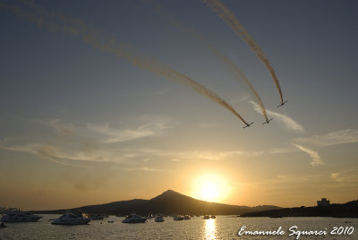 Asinara Isle: aerobatics at sunset