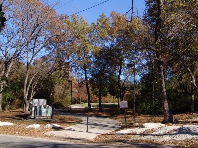 Entrance to Bisbee Parkway Park
