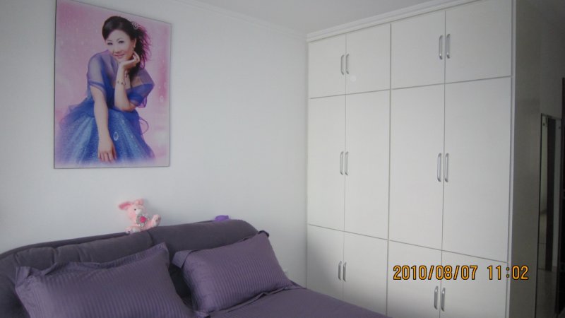 main bedroom closet.JPG