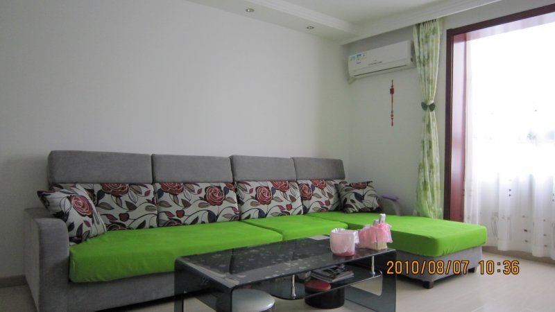 sofa.JPG