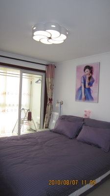 bedroom light.JPG