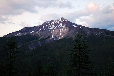 Mount Jefferson from Grizzly Peak