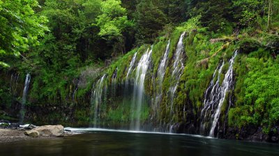 Mossbrae Falls