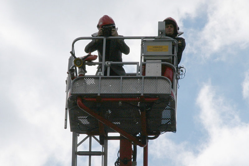 Preparation for execution of photo of inhabitants of city at main square