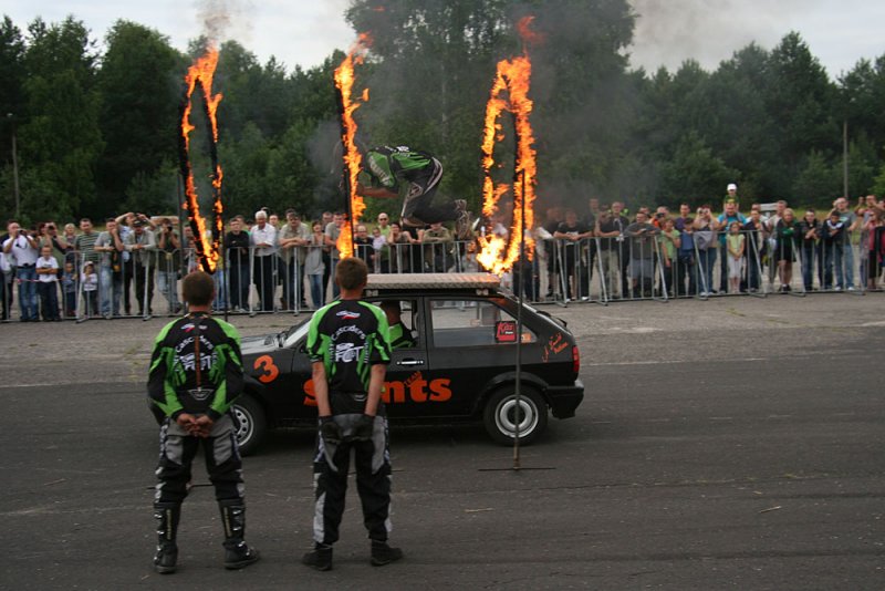 Stunts show