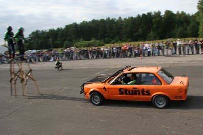 Stunts show