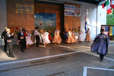 Singer and Dancers