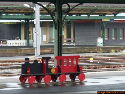 SH109410.JPG