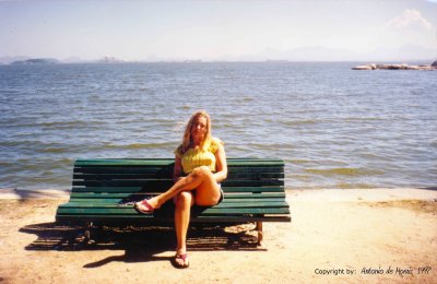 Mademoiselle Carmem sur un île  Antonio DE MORAIS  1997.jpg