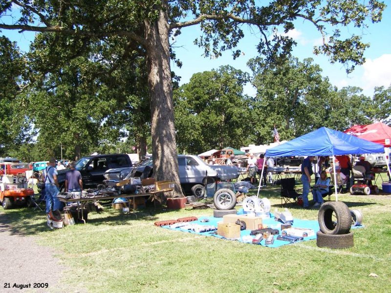 Swap Meet 005.jpg