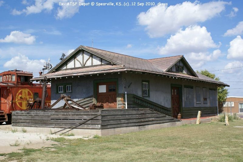 ATSF Depot  Spearville KS_001.jpg