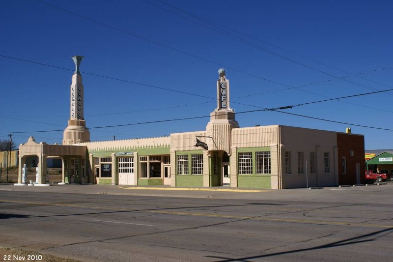 Texas Route 66 045.jpg