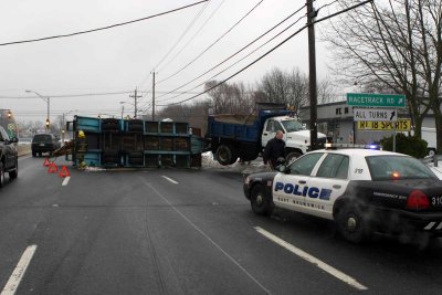 JACK-KNIFED DUMP TRUCK- Route 18s