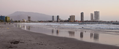 Playa Cavancha, Iquique, Chile