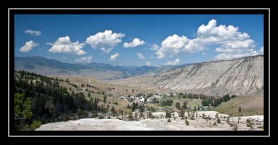 The village of Mammoth Springs