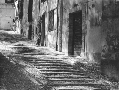 Street in Gubbio, Italy.jpg