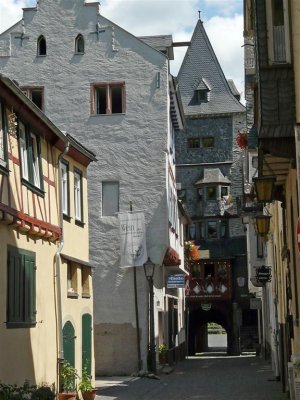 230 Bacharach.jpg