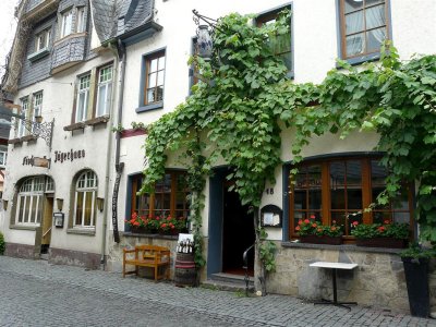 237 Bacharach.jpg