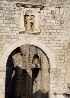118 Polce Gate Dubrovnik.jpg