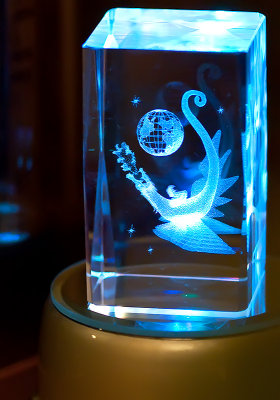 Light Dragon Of The Globe
