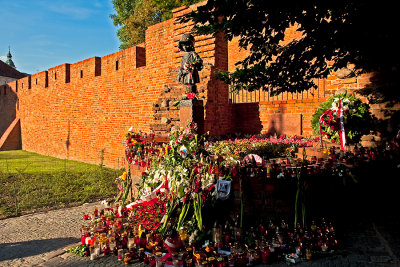 The Monument To The Little Insurgent