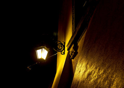 Old Town House Lamp