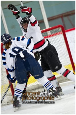 VE1101154-0246-hockey AA.jpg