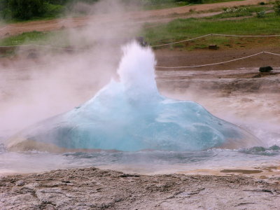 Strokkur blasting