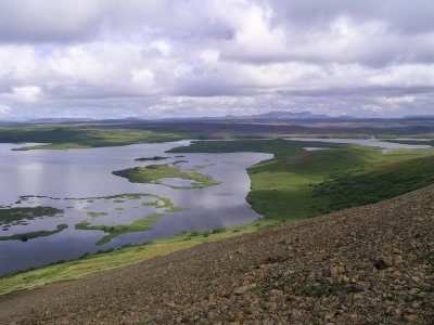 ascending Vindbelgjarfjall