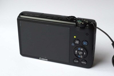 *Canon PowerShot S95